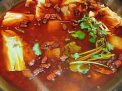 微辣锅底-受气牛肉·重庆耙牛肉(来福士店)