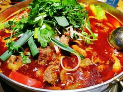 -大众跷脚牛肉馆·非遗传承单位(峨眉山店)