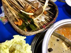 -马路边边·成都串串(翠柏路店)
