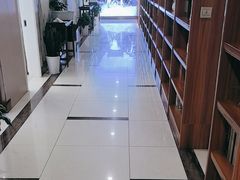 -香山湖渔家大院