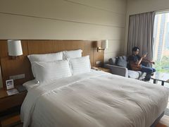 -珠海拱北口岸富华里中海雅高铂尔曼酒店