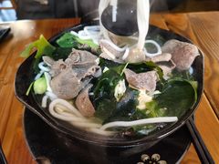 -丽虹云南过桥米线(兴工街店)