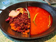 -鸿姐老火锅(疁城新天地店)