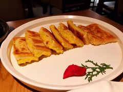 大黄黏米饼-奉天小馆·非遗东北菜(沈阳万象城店)