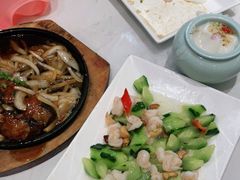 -峨嵋小镇(远洋城店)