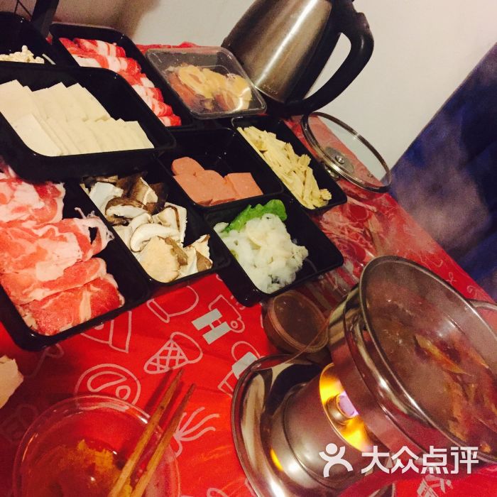 美记精致小火锅图片 - 第1张