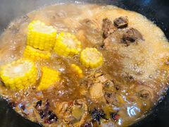 -袁小二大东北铁锅炖(吉祥村总部)