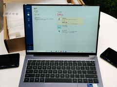 -华为授权体验店(中山公园来福士)