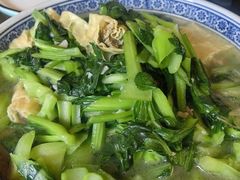 青菜炒响铃-芦茨金富饭庄·25年老字号·专做稻草鸡
