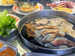 -哈哈碳都·牛肋条无限自助烤肉(台江万达店)