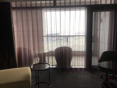 -南京禄口机场雅高铂尔曼大酒店