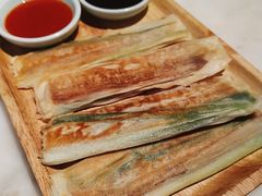 葱包烩-弄堂里(西溪龙湖天街店)