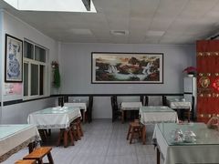 -秦扬居特色菜馆(上王村)