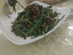 -始于2011柳周农家菜沙田柚美食店(东大街店)