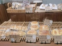 -小涵家蛋糕·咖啡(金山湖花园店)