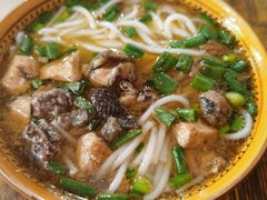 -正宗李家土鸡米线店