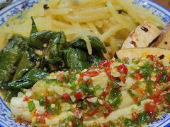 -杨三娘跷脚牛肉(羊子山西路店)