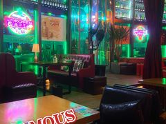 -Famous肥猫墨西哥音乐餐吧(五棵松华熙LIVE店)