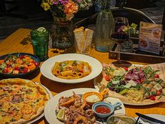-JINNS锦时 steak&pizza(浸信会礼拜堂旧址店)