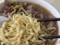 -华威达牛庄(黄埔大道西店)