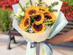 -花草间花行(法华镇路店)