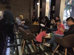 -钟书阁(松江泰晤士小镇店)