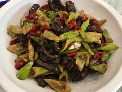 -椿记烧鹅(叠彩店)