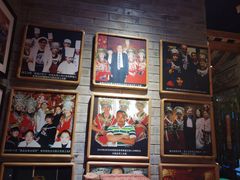 -野山舂·贵州现舂酸汤火锅(鸿通城店)