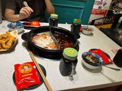 鸳鸯锅-钢管厂五区小郡肝串串香(南山店)