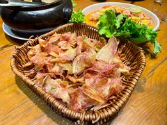 -老滇山寨•云南特色菜•地方菜•民族风情歌舞表演(呈贡店)