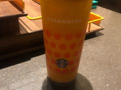 -星巴克臻选(南京金茂览秀城店)