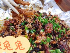 香辣手撕烤兔-老黄记手撕烤兔(玉林街店)