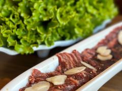 -炼火烤肉店