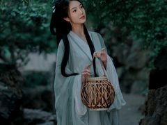 -汉仪华裳汉服馆(豫园店)