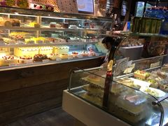 面包甜点陈列柜-匠造烘焙(联洋店)