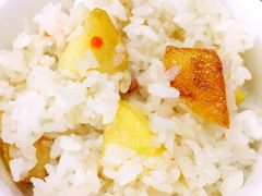 -抚仙湖石锅鱼菌园(明星鱼洞分店)