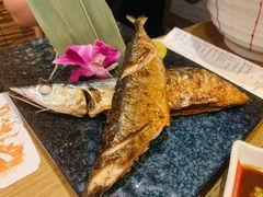 玫瑰盐烤秋刀鱼-三禾屋·亚洲融合小馆(未来科技城店)