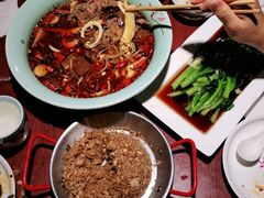 -川人百味·水煮活鱼(赛罕万达店)