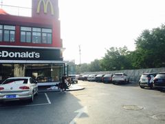 -麦当劳(健德桥得来速店)