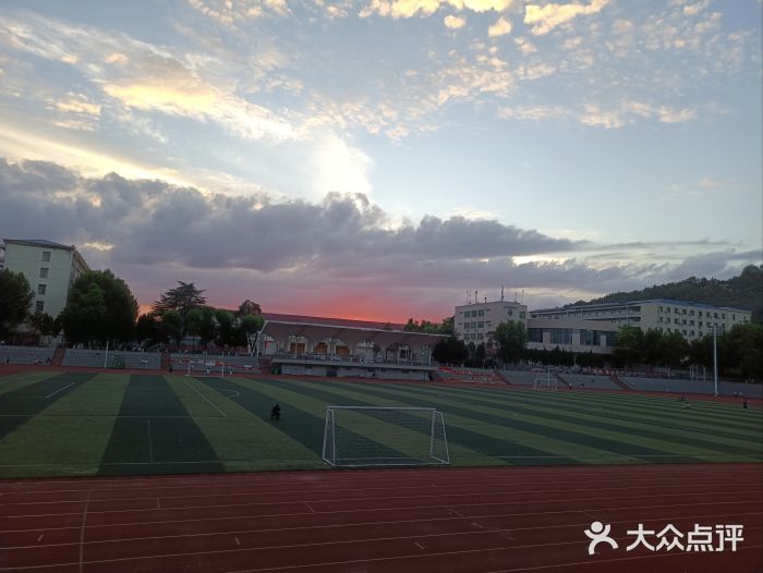 中国地质大学图书馆图片