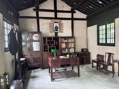 -上海市龙华烈士陵园