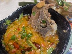 -羊家胡同·龙虾烧烤火锅(龙汇路店)