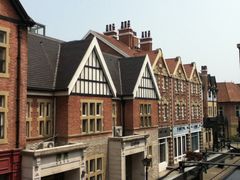 -钟书阁(松江泰晤士小镇店)