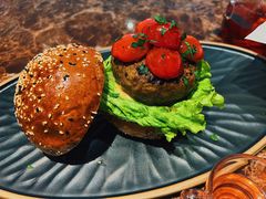 -Let'sBURGERplus·非常创意汉堡(三里屯店)
