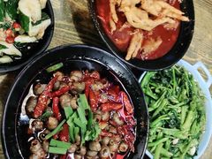 -老闵田螺馆·南昌特色小炒(梦时代店)