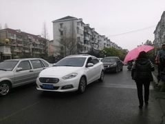 android_upload_pic-七宝老街-停车场