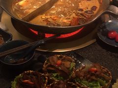 -湊湊火锅·茶憩(打浦桥日月光店)