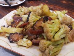 菜花炒腊肉-华信美食