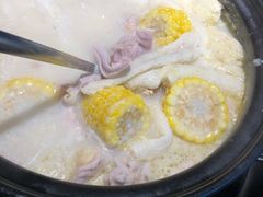 -大匠工房古船木艺术餐厅·猪肚鸡专门店(长白仙岛店)