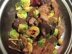 砂锅香茅焗雪花牛肉-尚一汤·粤菜海鲜(环球港店)